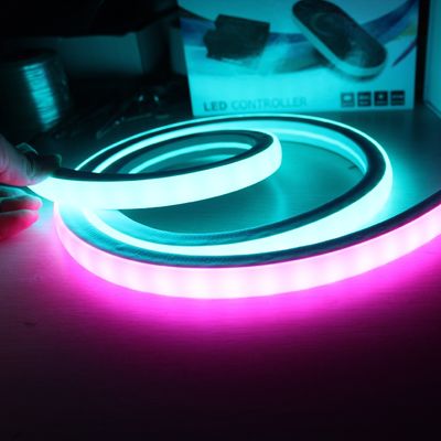 RGB изменяющий цвет SMD5050 70leds/m Square Flexible Led Neon Rope Light 18x18mm